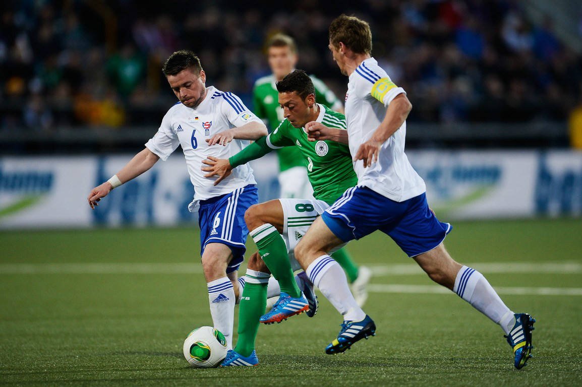 包含冲刺阶段德国杯传出新动向；毕尔巴鄂竞技状态回暖；管理层表态：底气十足；高层口径保持一致的词条