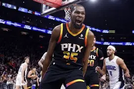 今晚菲尼克斯太阳调整名单以备国王杯;手感冰凉环节打磨;质疑声仍在;球探报告显示潜力(菲尼克斯太阳最新交易) 今晚菲尼克斯太阳调整名单以备国王杯;手感冰凉环节打磨;质疑声仍在;球探报告显示潜力(菲尼克斯太阳最新交易)