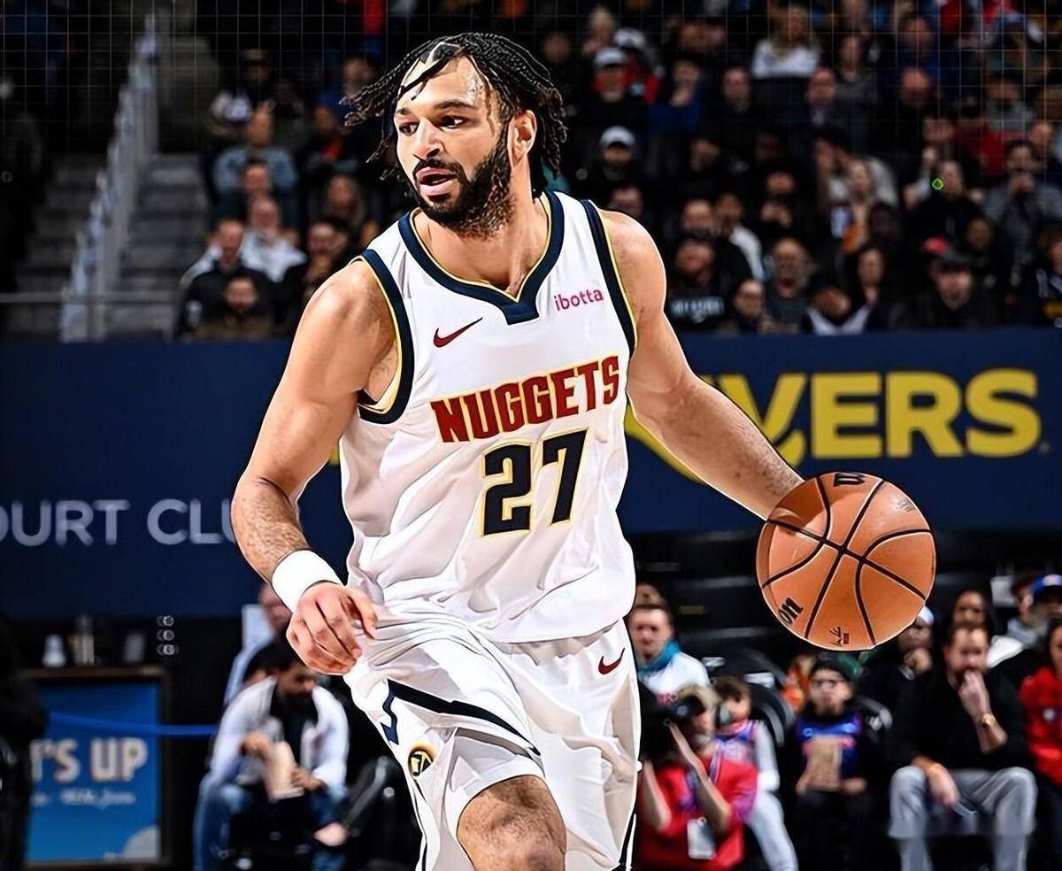 包含底特律活塞转会期回应争议浓眉哥在掘金比赛中刷新纪录，北京国安篮板制胜备战欧篮联看傻球迷的词条